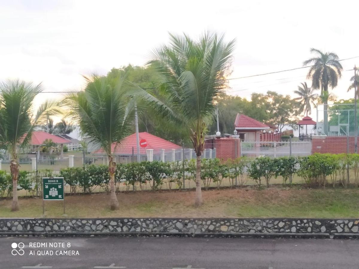 Pd Laguna Homestay Red Port Dickson Kültér fotó
