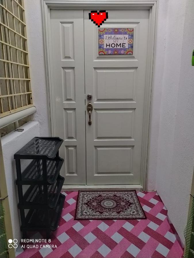 Pd Laguna Homestay Red Port Dickson Kültér fotó