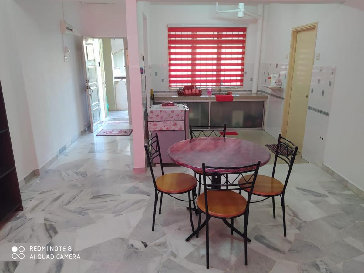 Pd Laguna Homestay Red Port Dickson Kültér fotó