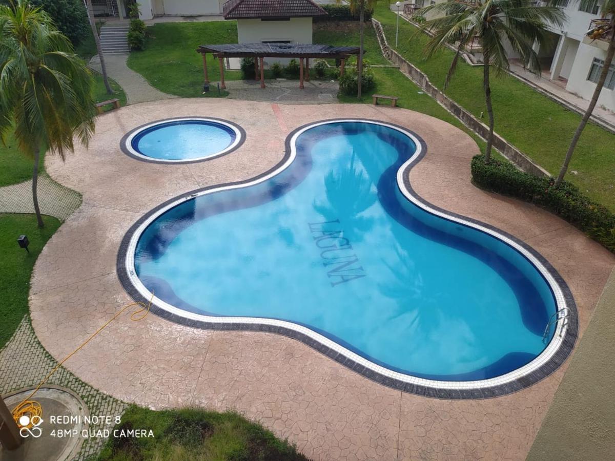 Pd Laguna Homestay Red Port Dickson Kültér fotó